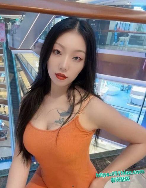 广西桂林风骚人妻唐媛媛老公常年出差 寂寞空虚冷 深夜网上约炮直接把小鲜肉带回家激情开干